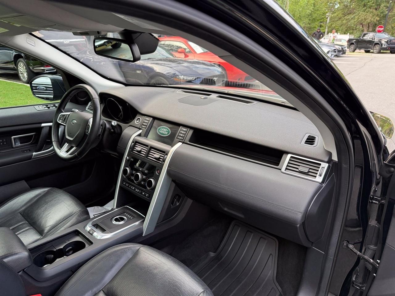 Land Rover Discovery Sport  2017