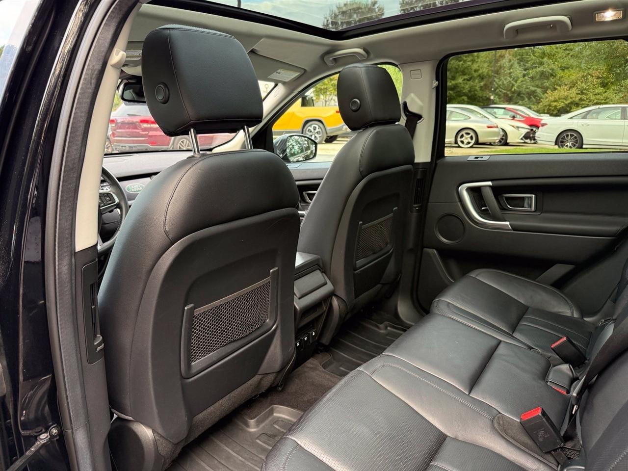 Land Rover Discovery Sport  2017
