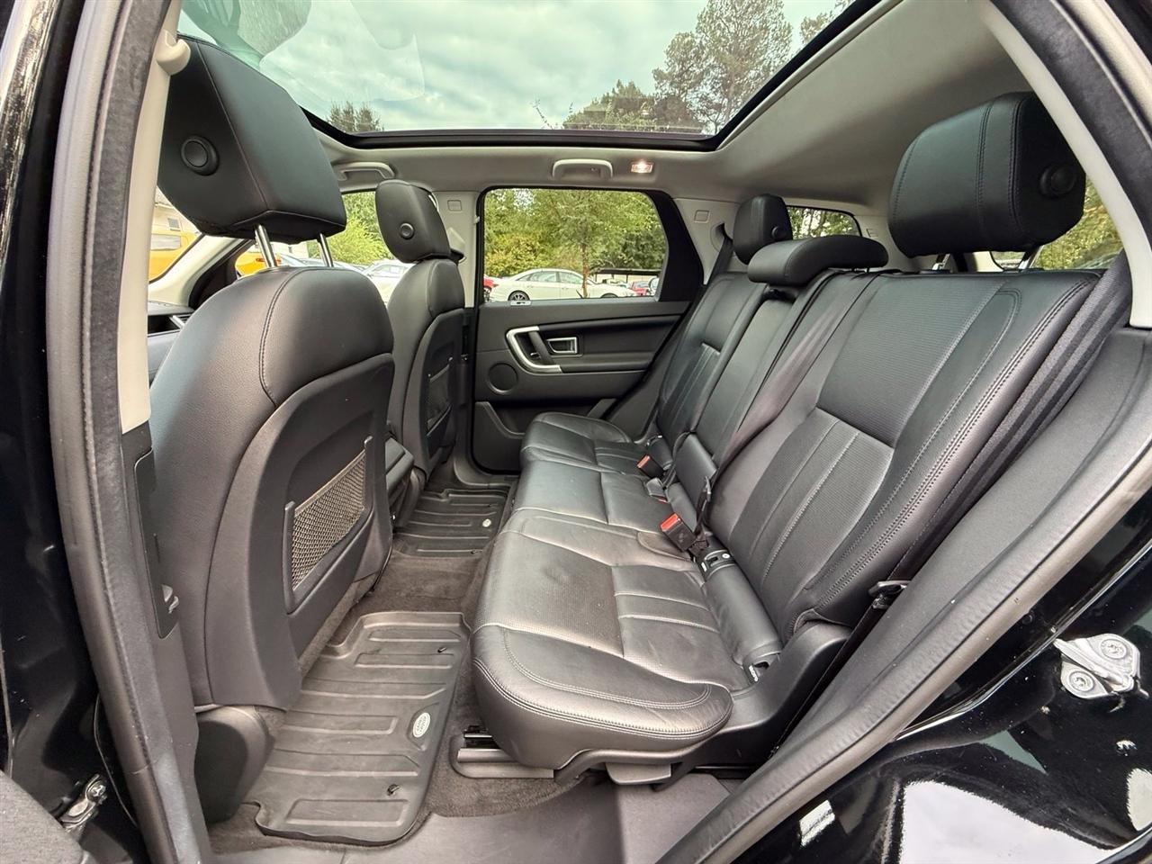 Land Rover Discovery Sport  2017