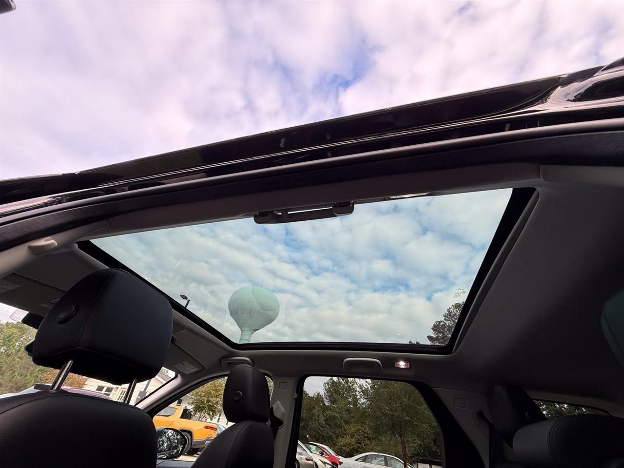 Land Rover Discovery Sport  2017