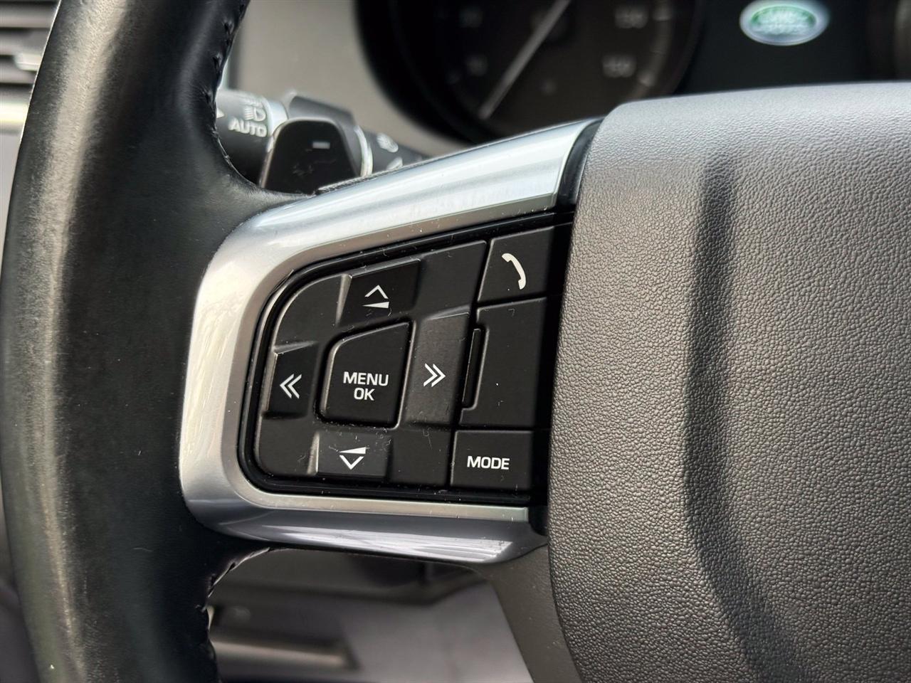 Land Rover Discovery Sport  2017