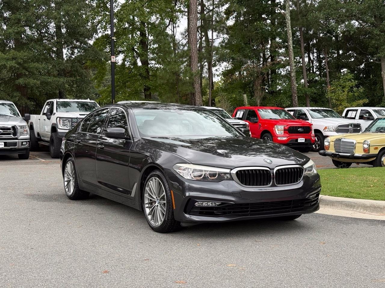 BMW 5-Series  2018