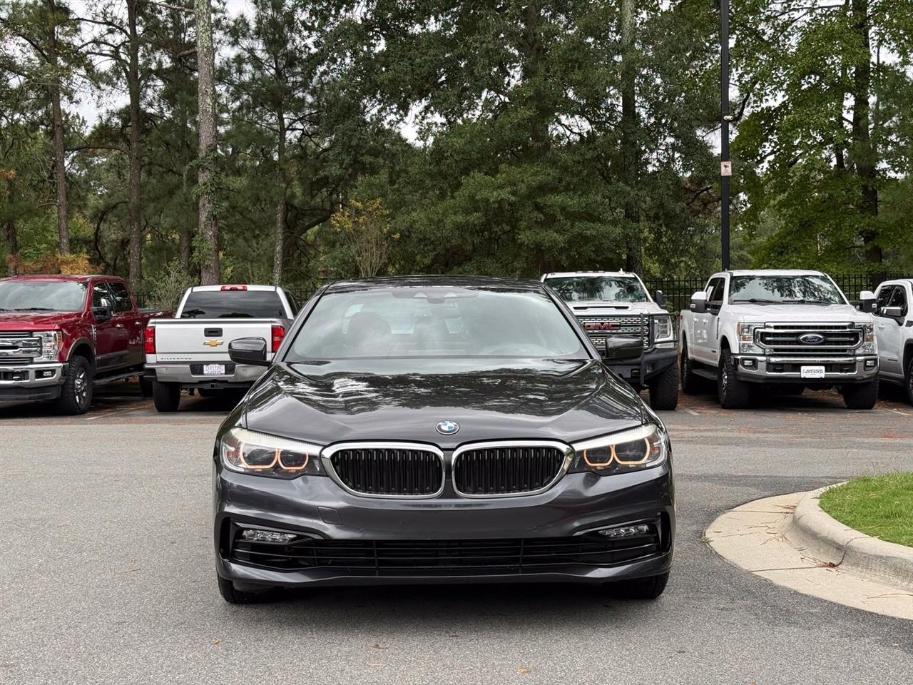 BMW 5-Series  2018