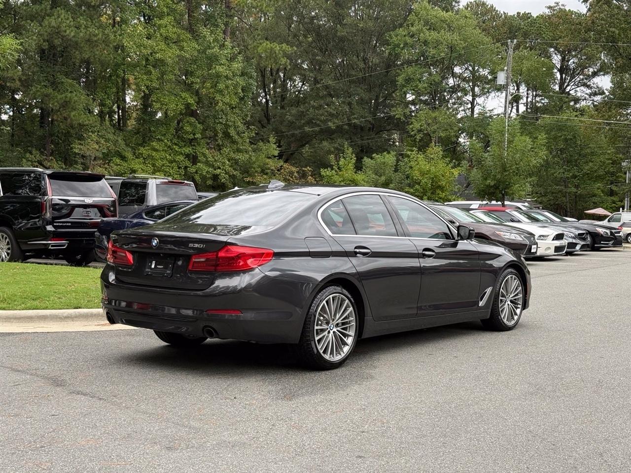 BMW 5-Series  2018
