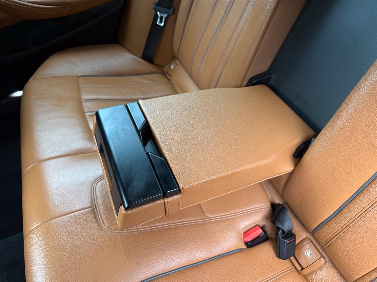 BMW 5-Series  2018