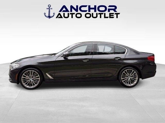 BMW 5-Series  2018