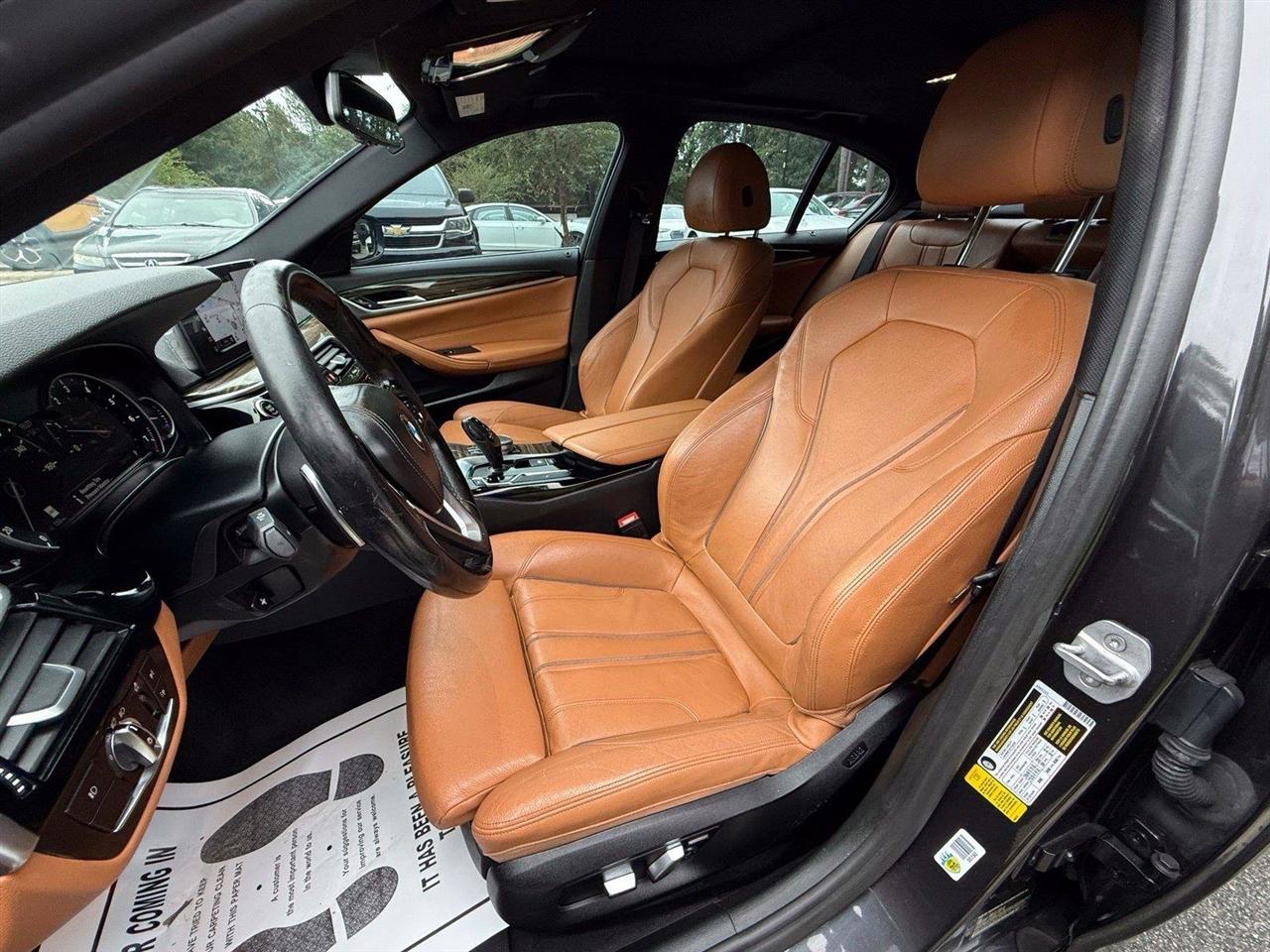 BMW 5-Series  2018
