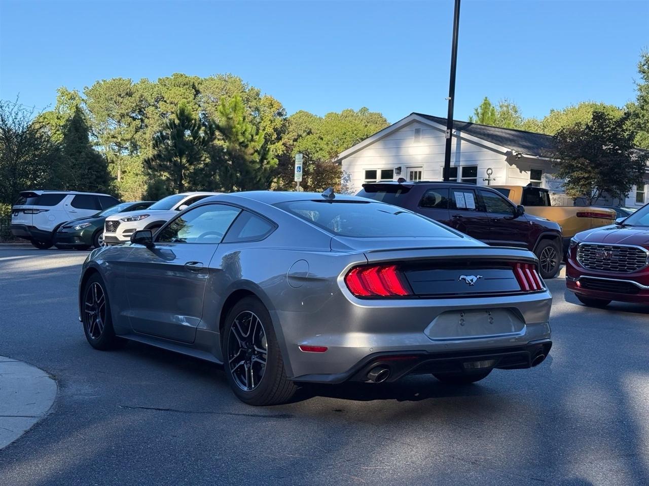 Ford Mustang  2023