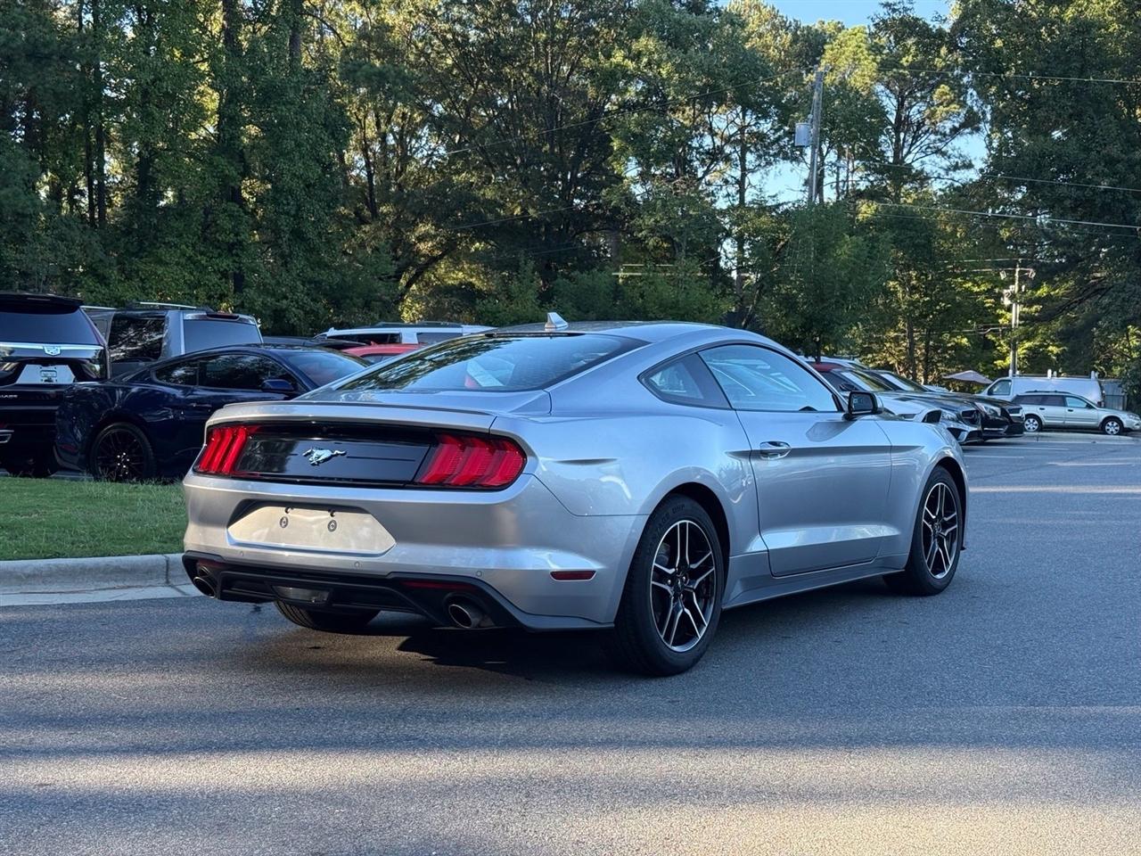 Ford Mustang  2023