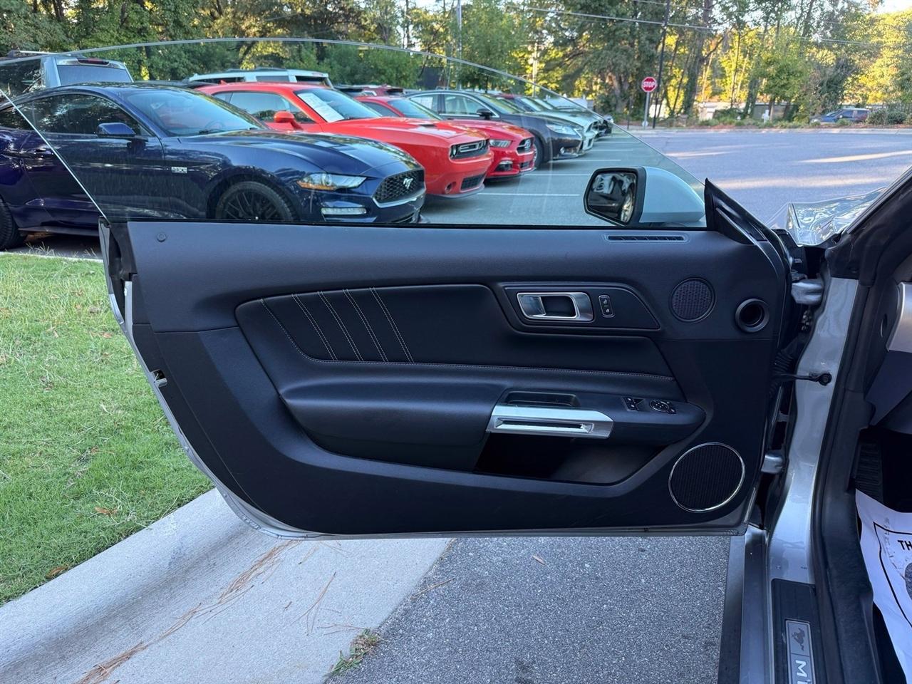 Ford Mustang  2023