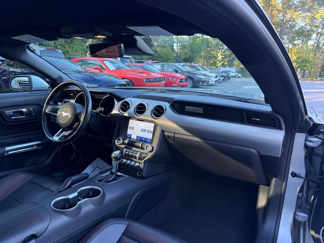 Ford Mustang  2023