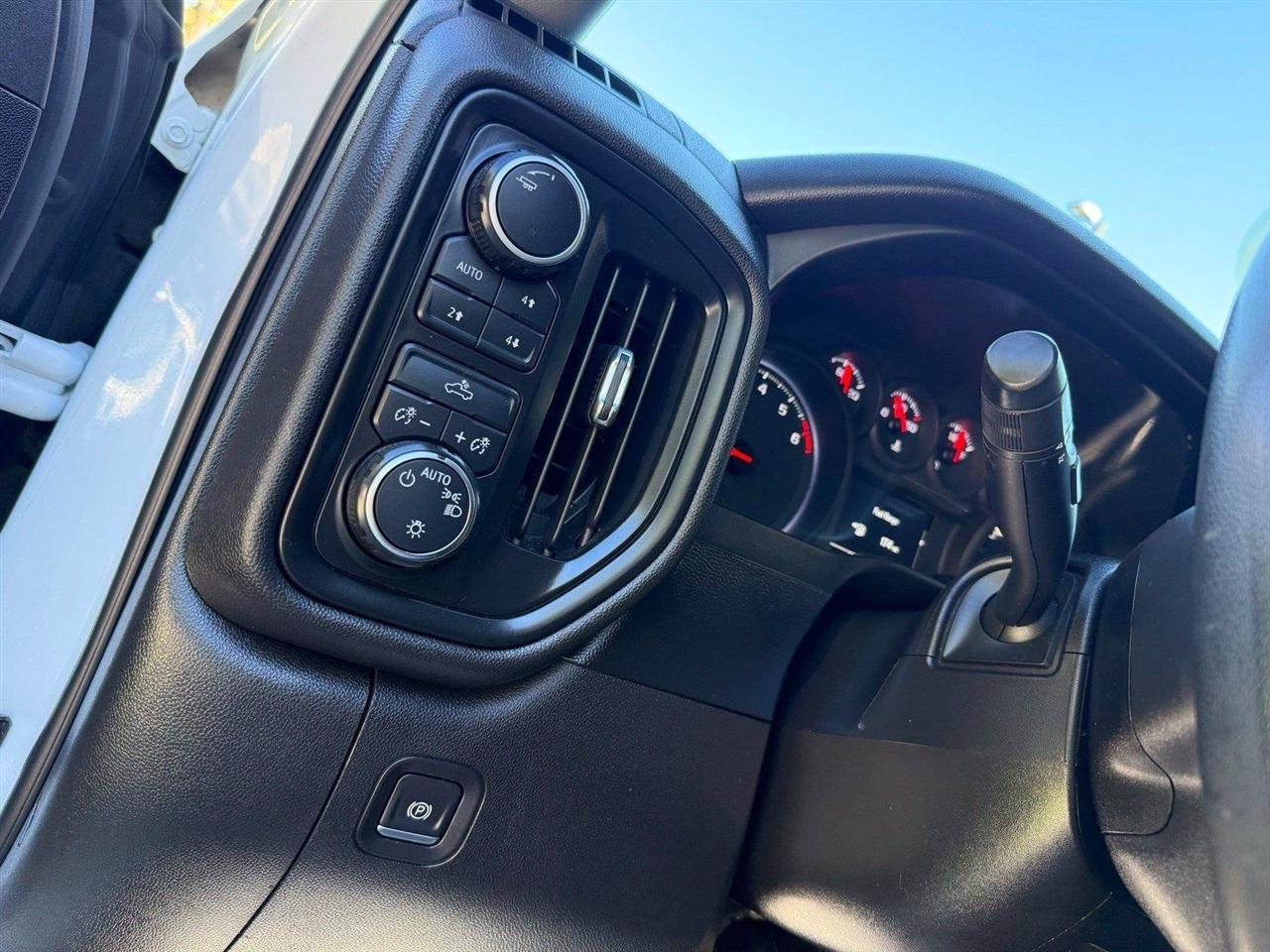 Chevrolet Silverado 1500  2020