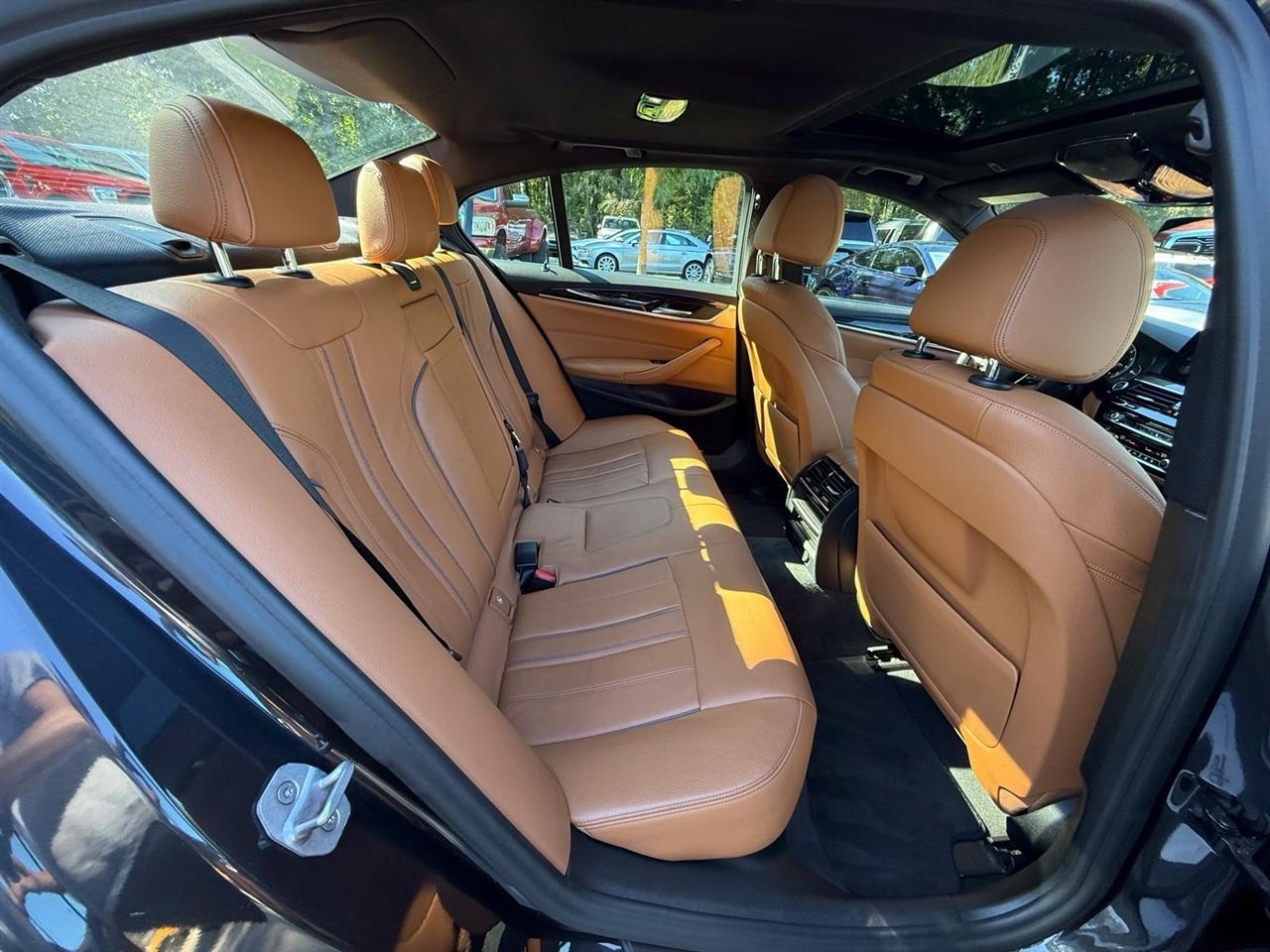 BMW 5-Series  2018