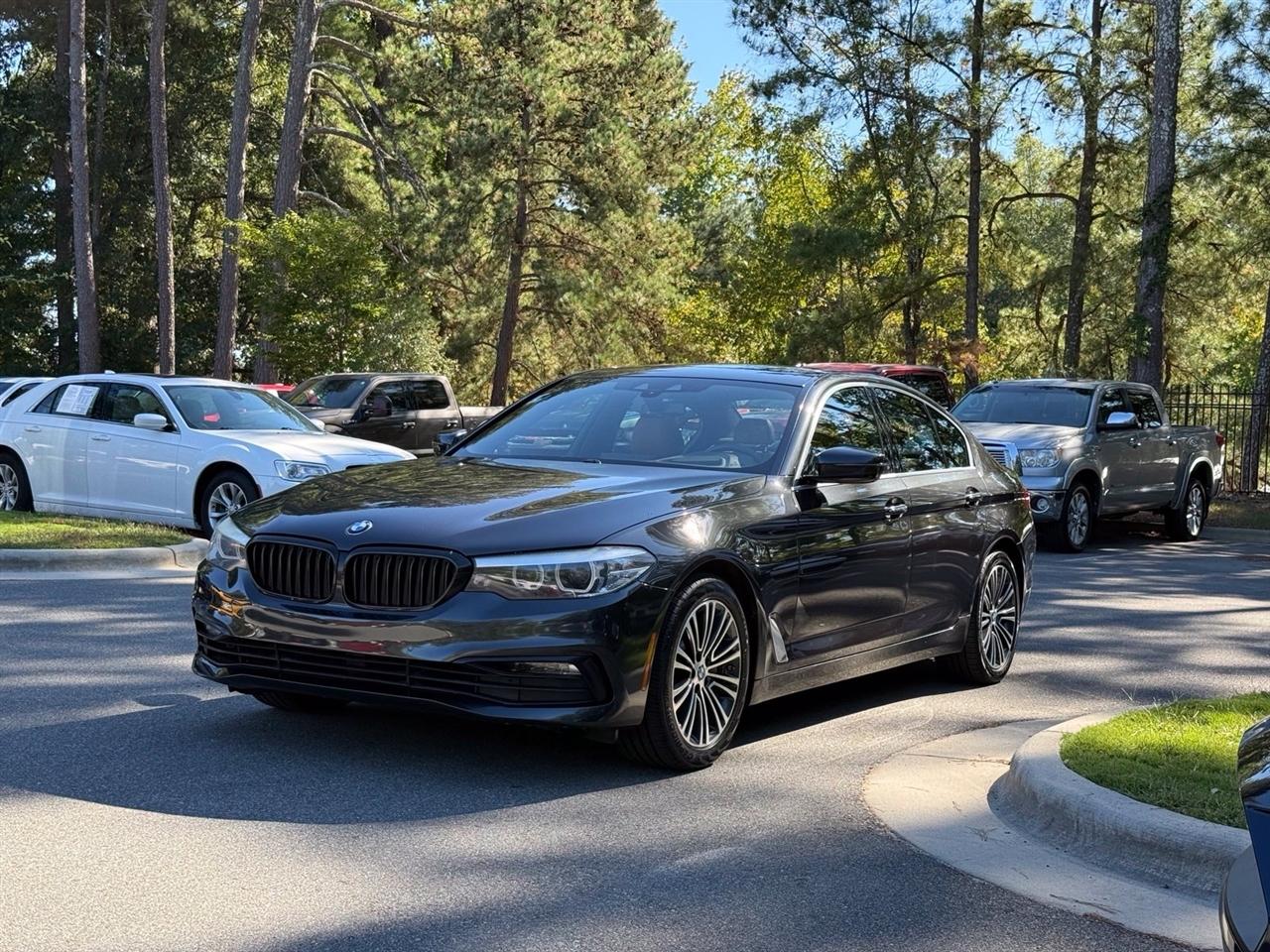 BMW 5-Series  2018