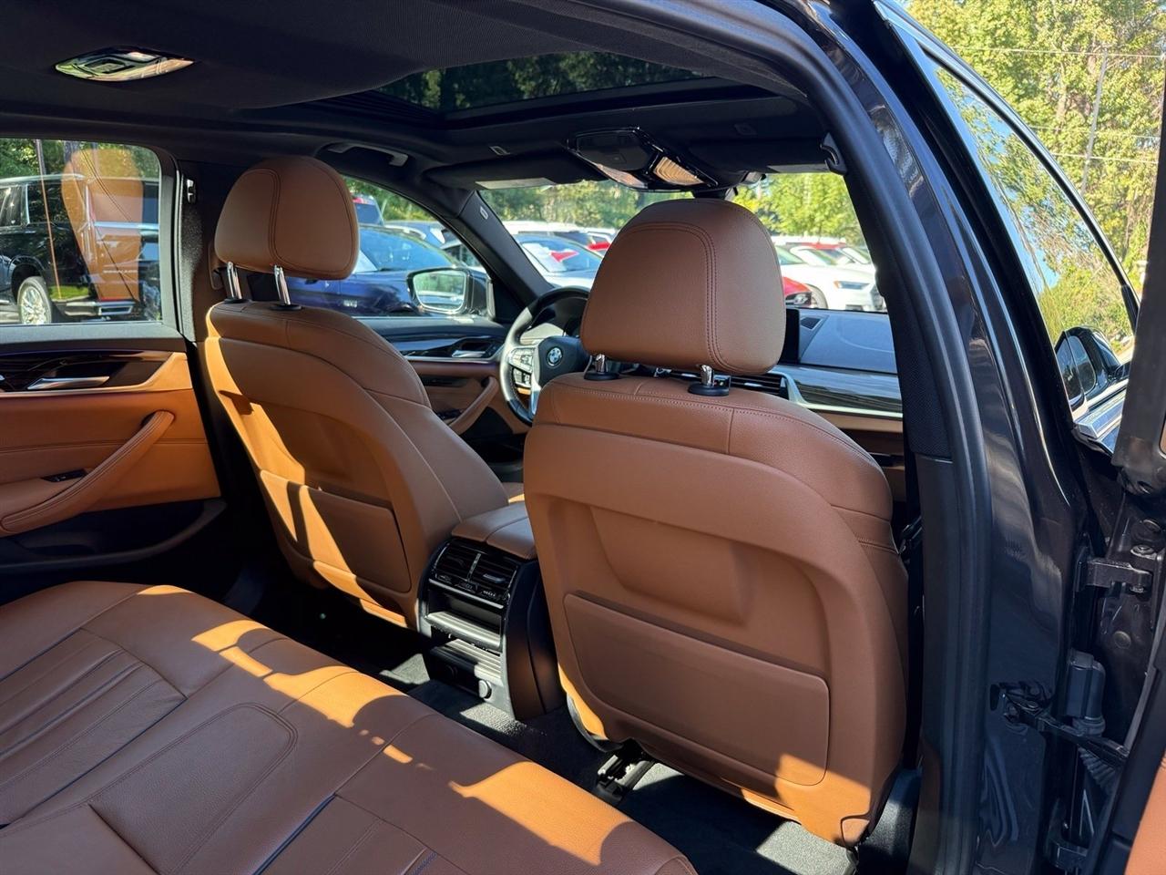 BMW 5-Series  2018