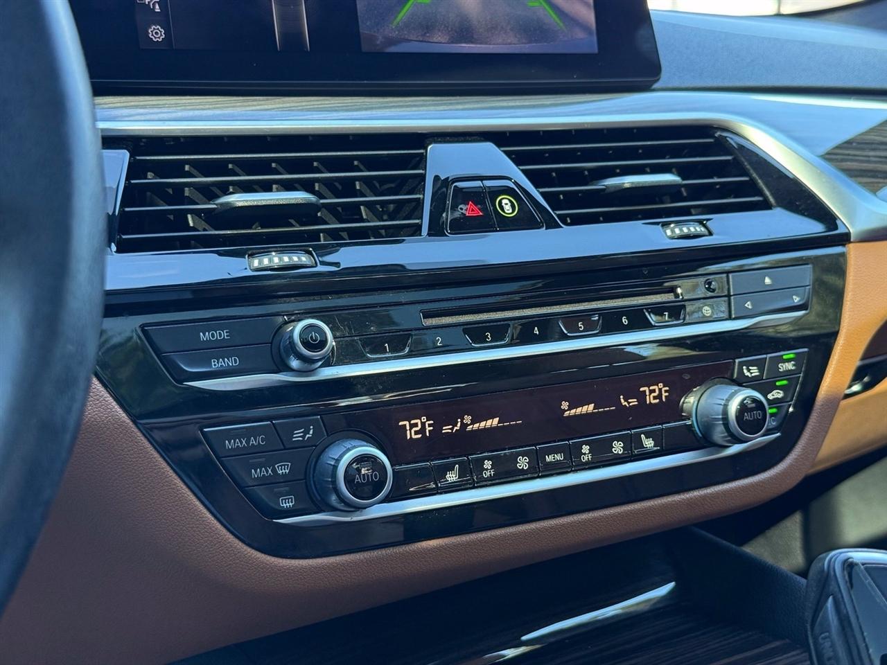 BMW 5-Series  2018