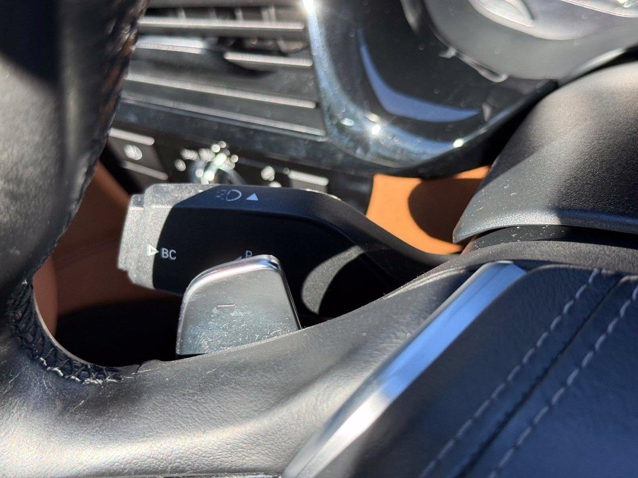 BMW 5-Series  2018