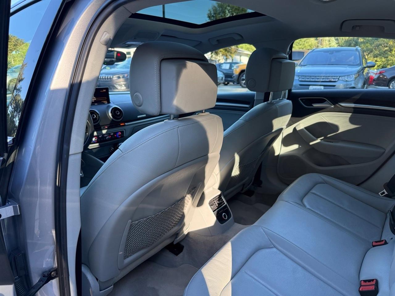 Audi A3  2015