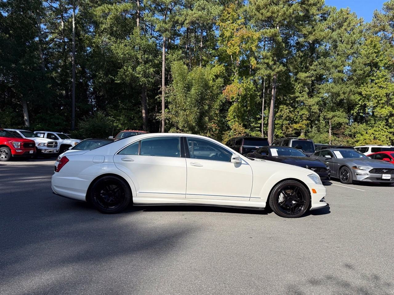 Mercedes-Benz S-Class  2010