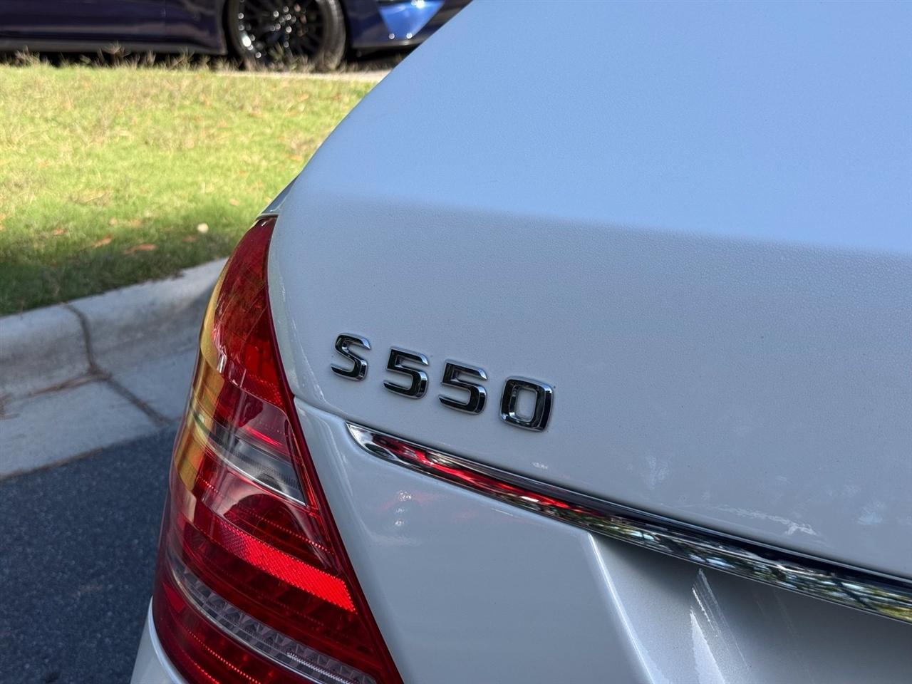 Mercedes-Benz S-Class  2010