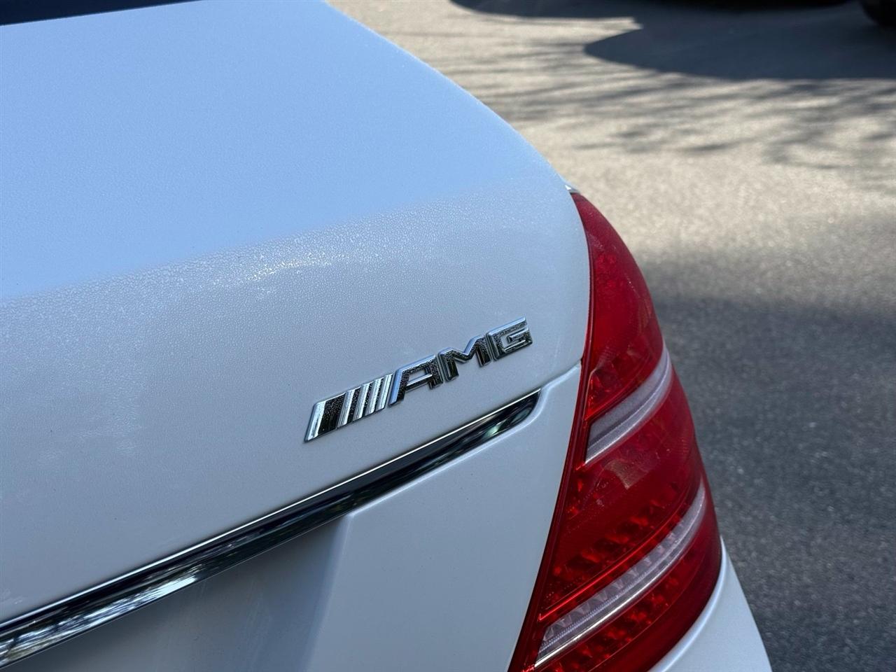 Mercedes-Benz S-Class  2010