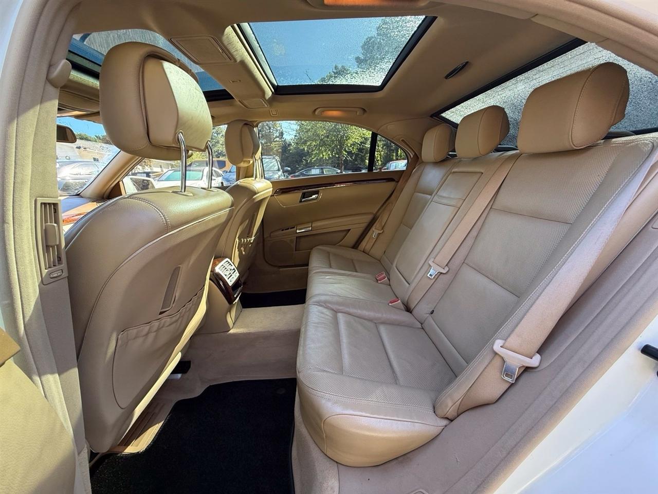 Mercedes-Benz S-Class  2010