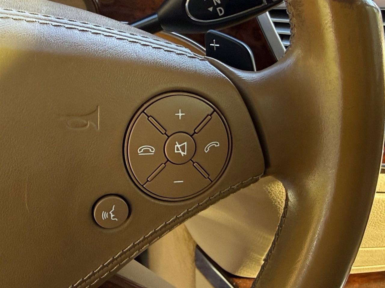 Mercedes-Benz S-Class  2010