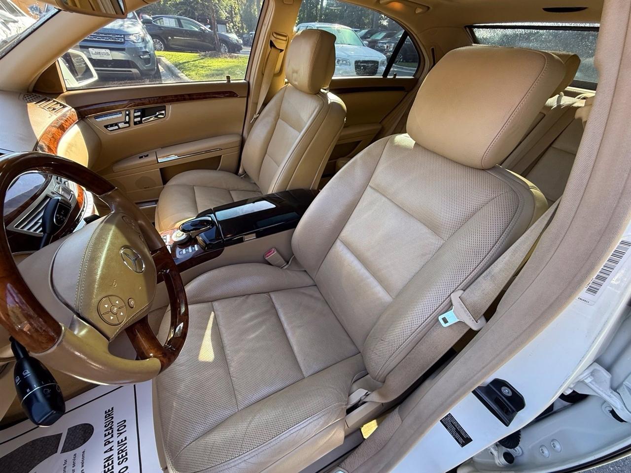 Mercedes-Benz S-Class  2010