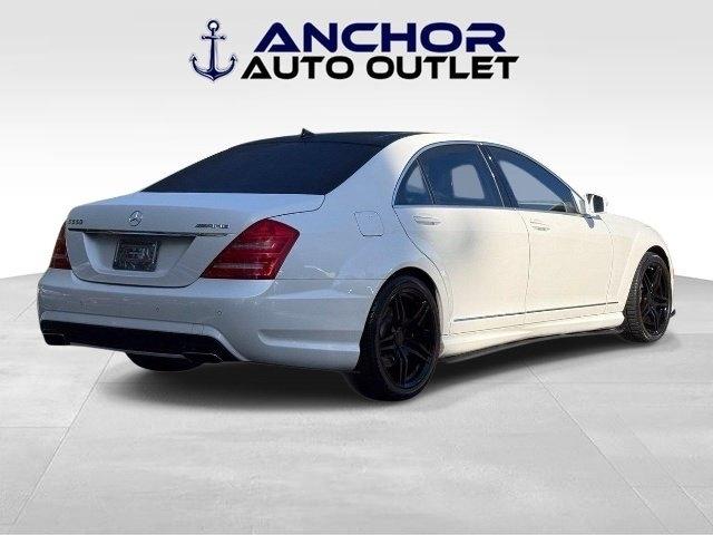 Mercedes-Benz S-Class  2010