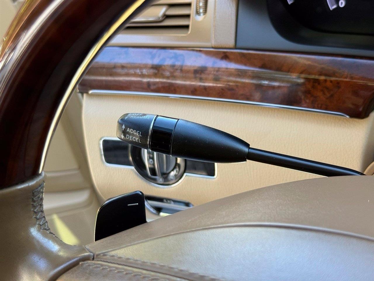 Mercedes-Benz S-Class  2010