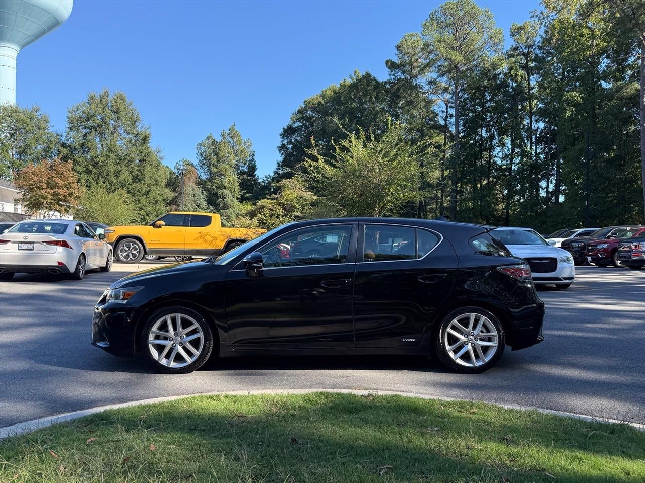 Lexus CT 200h  2016