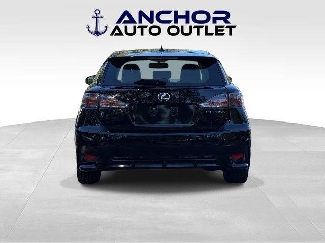 Lexus CT 200h  2016