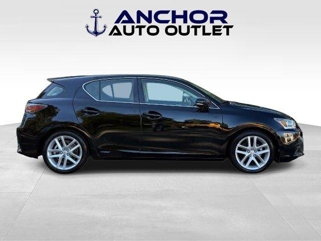 Lexus CT 200h  2016