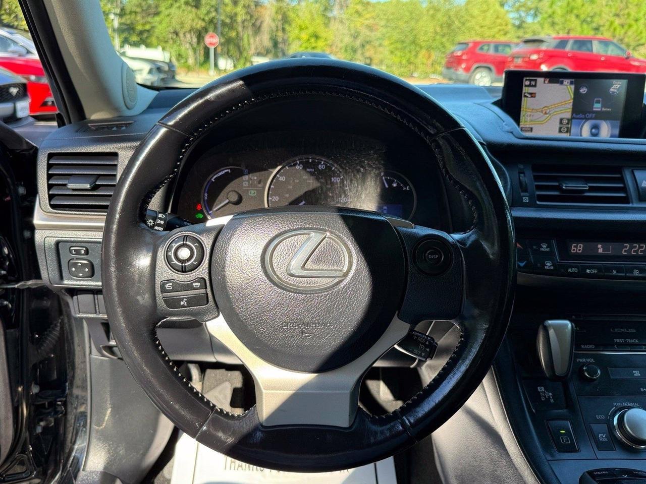 Lexus CT 200h  2016