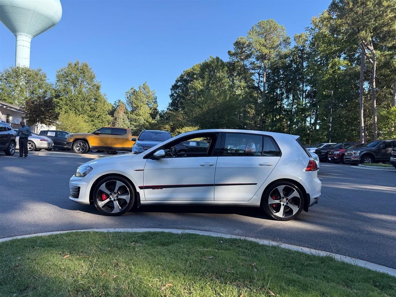 Volkswagen Golf GTI  2017
