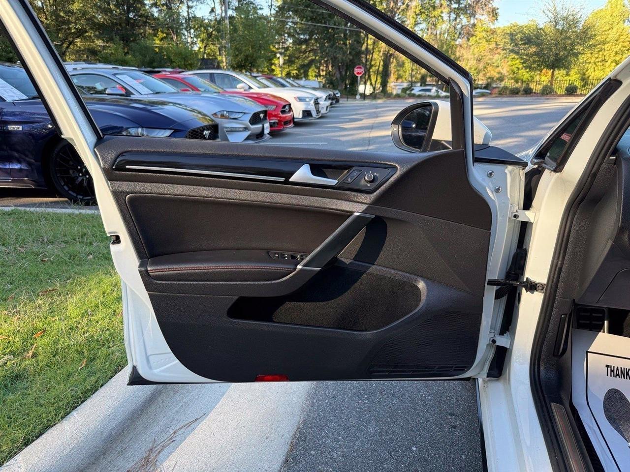 Volkswagen Golf GTI  2017