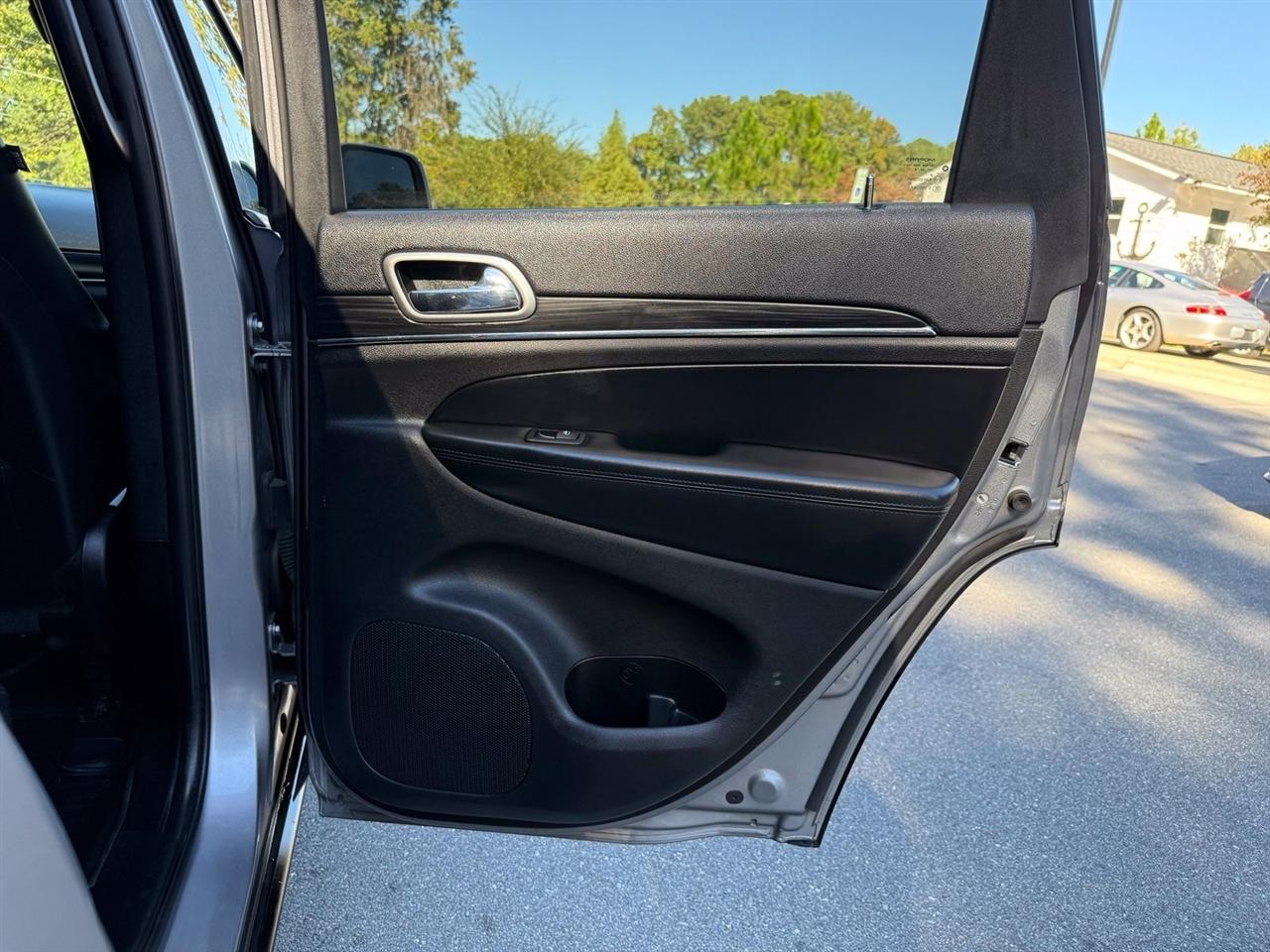 Jeep Grand Cherokee  2019