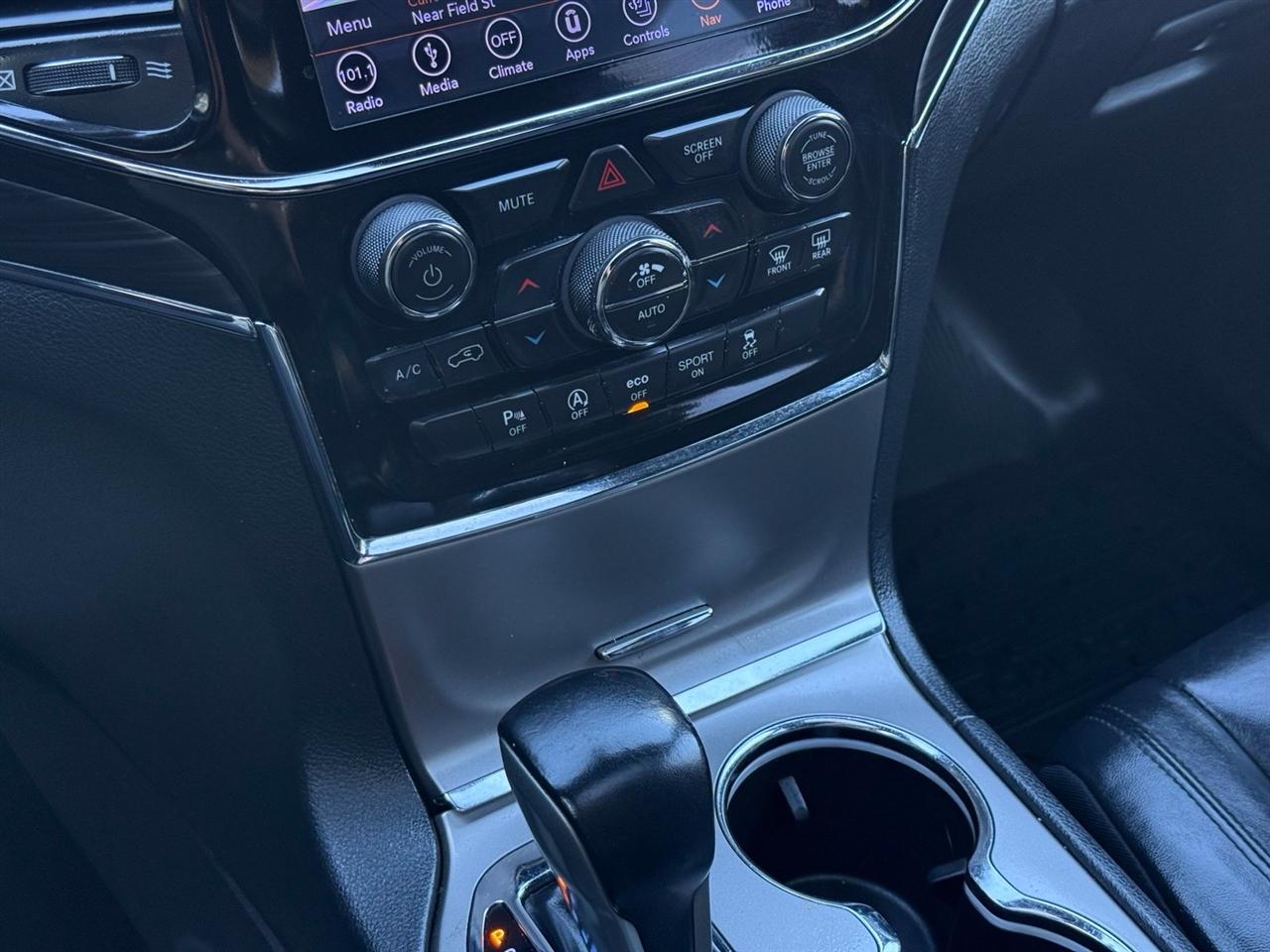 Jeep Grand Cherokee  2019