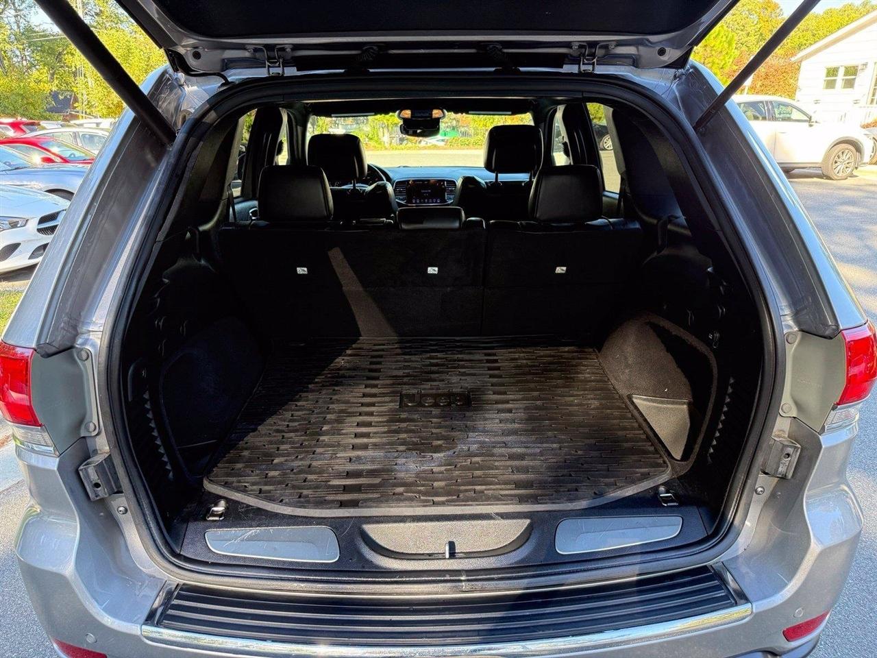 Jeep Grand Cherokee  2019