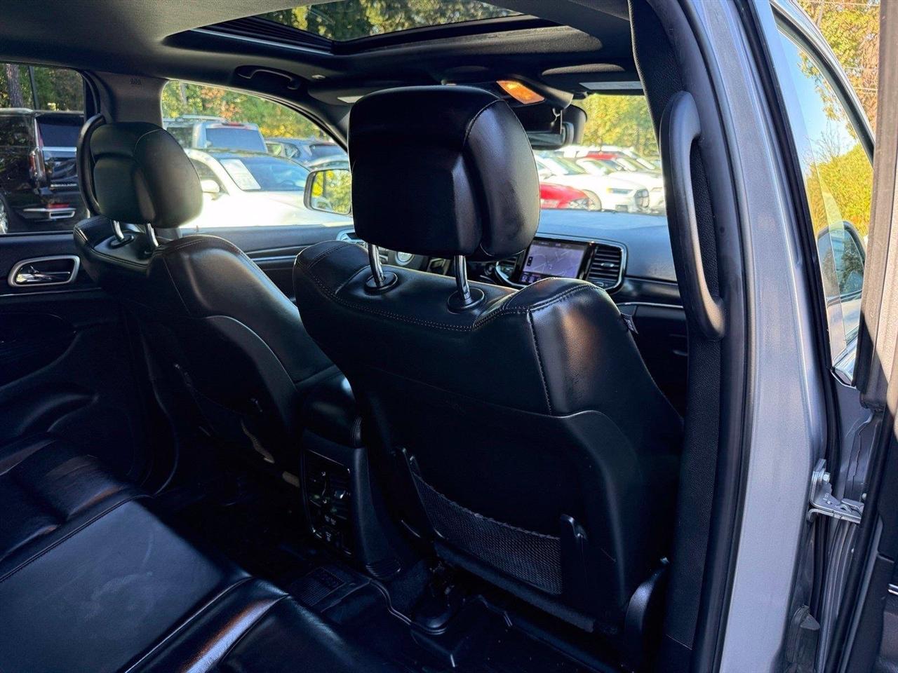 Jeep Grand Cherokee  2019