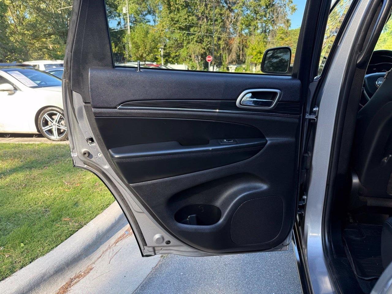 Jeep Grand Cherokee  2019