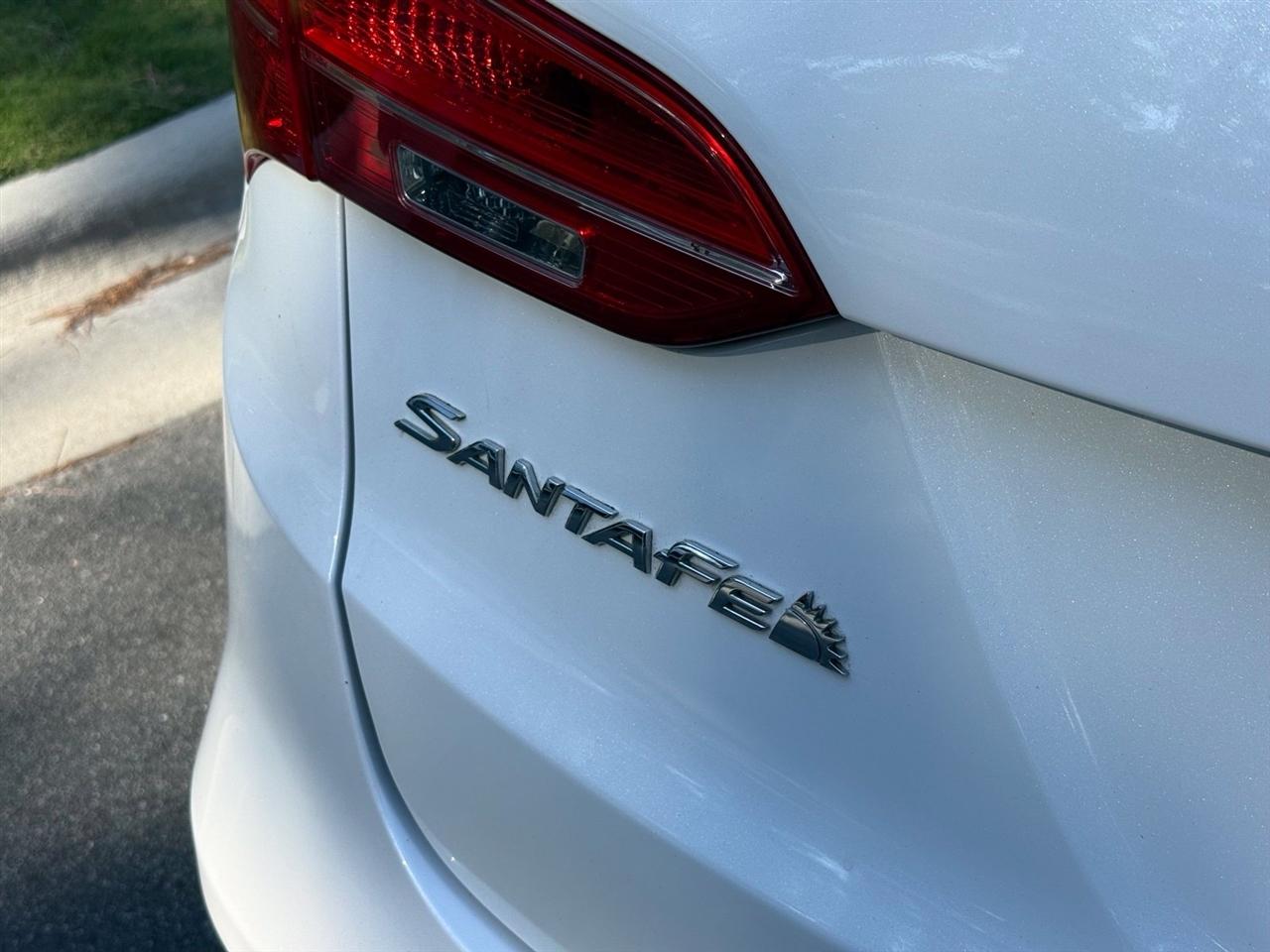 Hyundai Santa Fe  2013