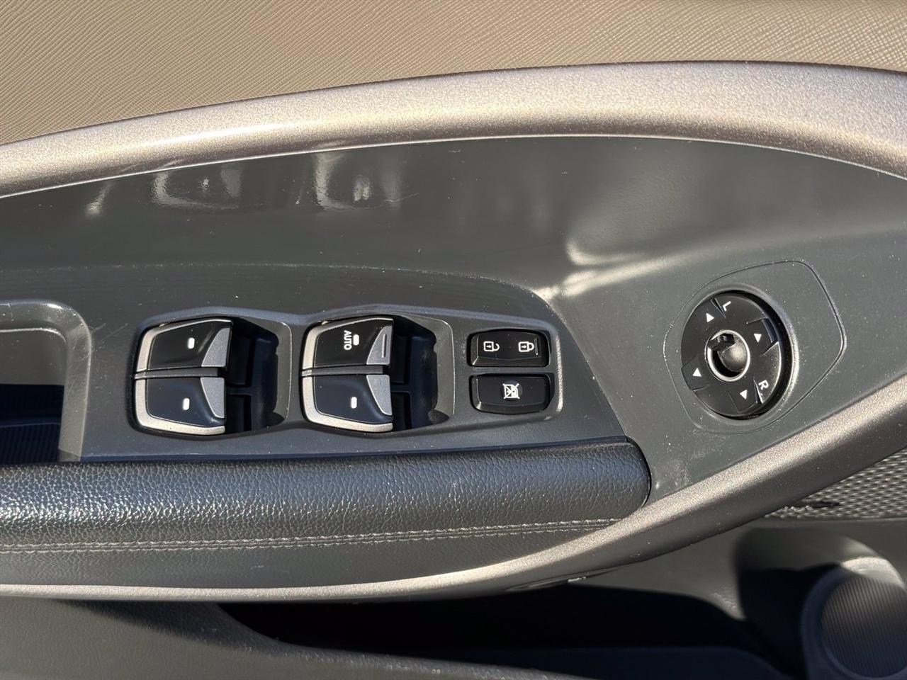 Hyundai Santa Fe  2013