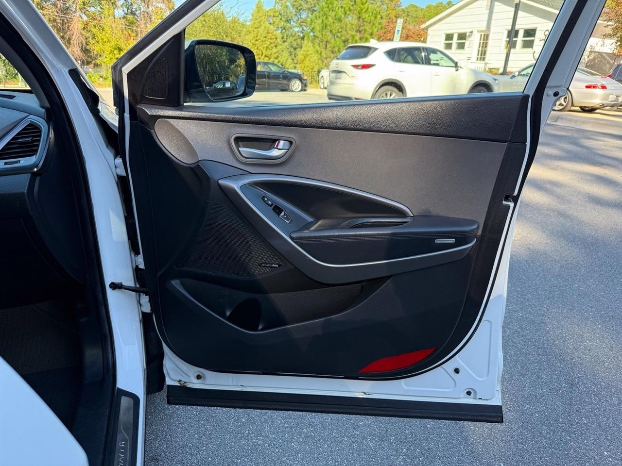 Hyundai Santa Fe  2013