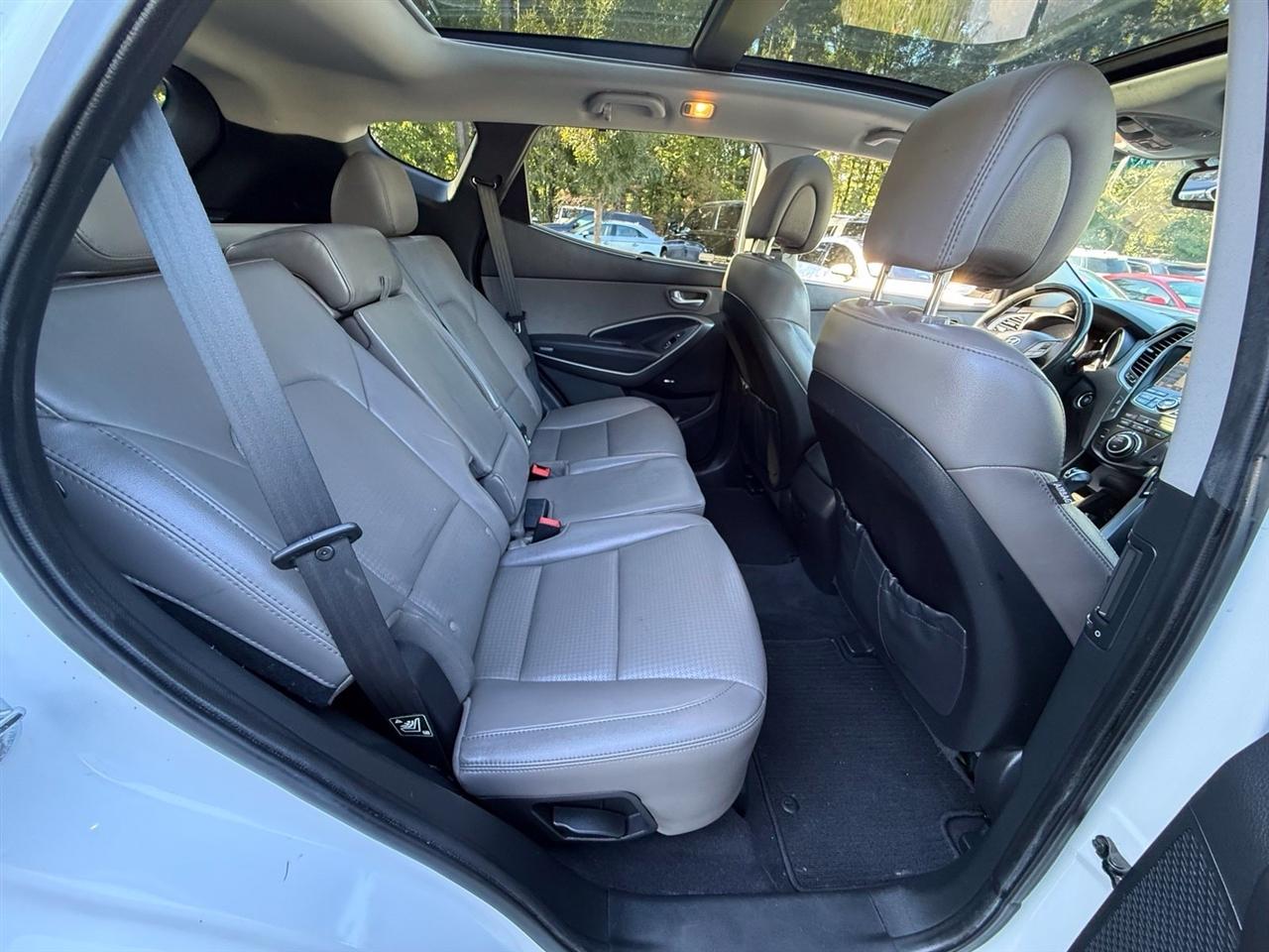 Hyundai Santa Fe  2013