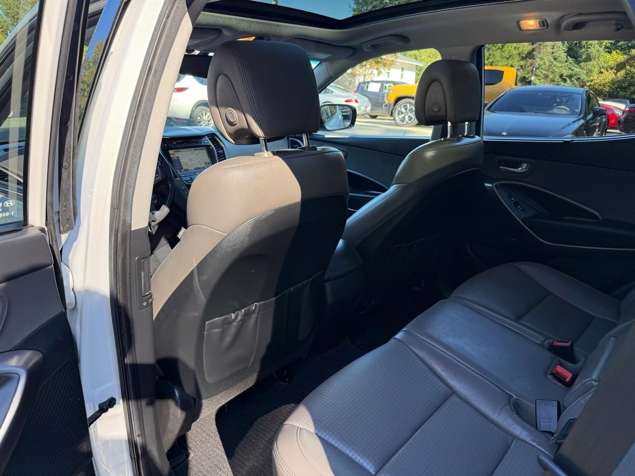 Hyundai Santa Fe  2013