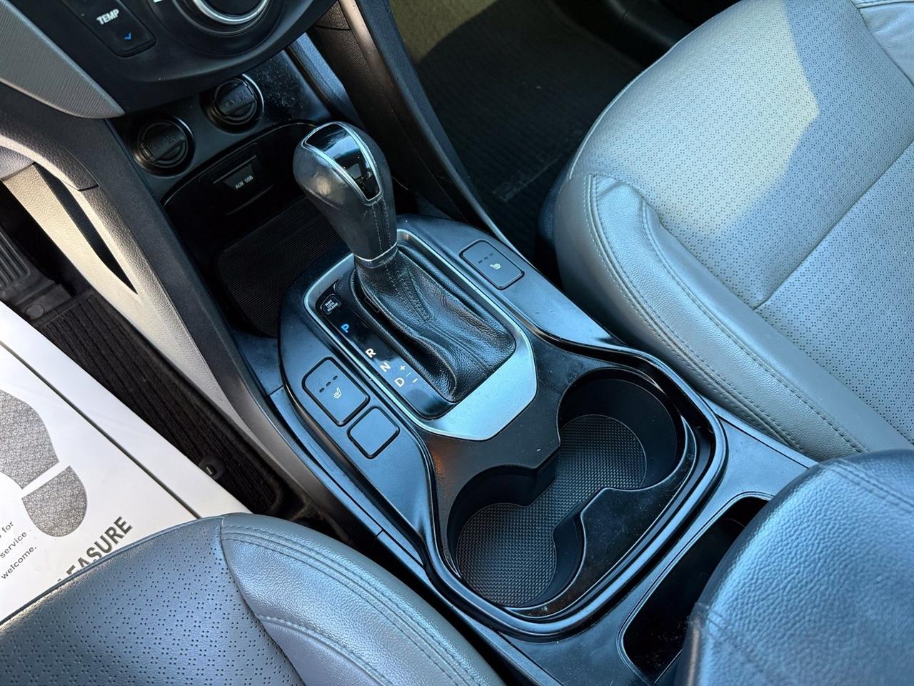 Hyundai Santa Fe  2013