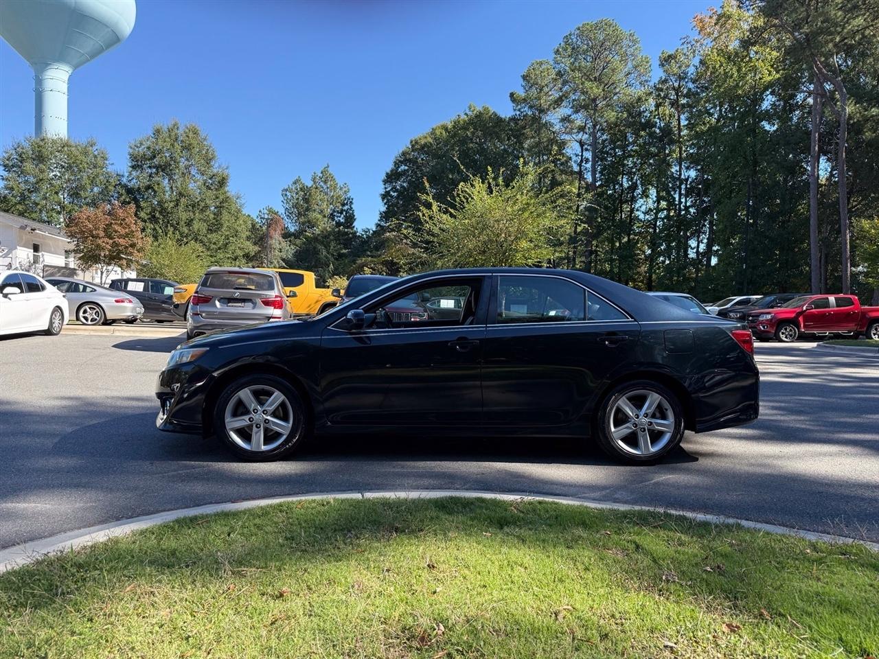 Toyota Camry  2013