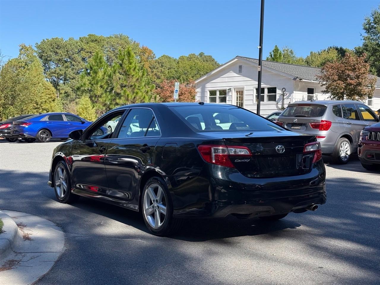 Toyota Camry  2013