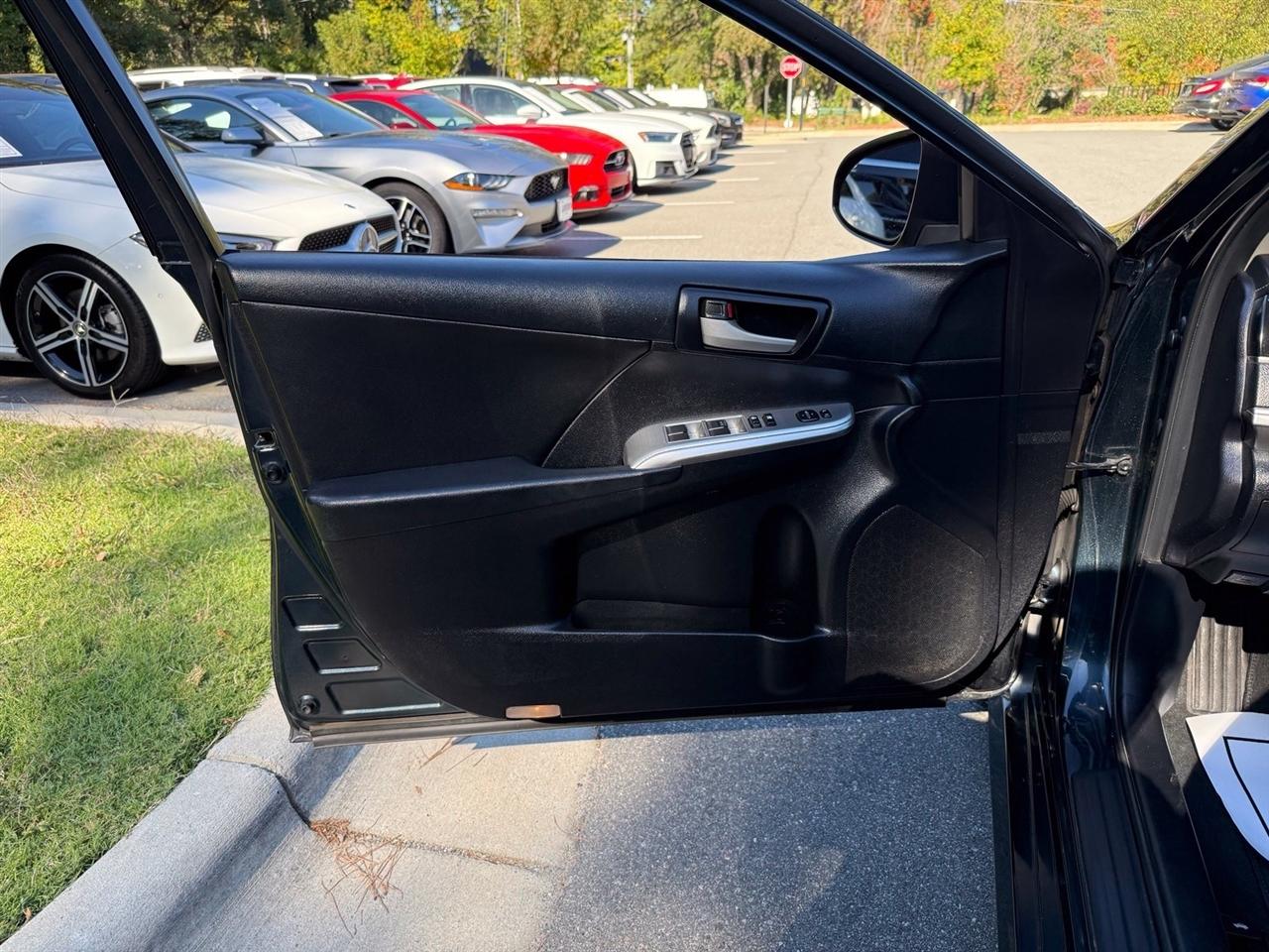 Toyota Camry  2013